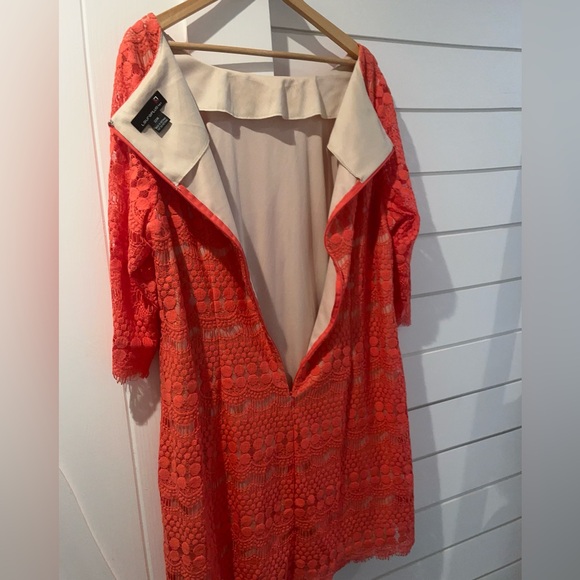 Laura Plus Coral Overlay Shear Lace shift dress with 3/4 length Boho fringe - Picture 9 of 12